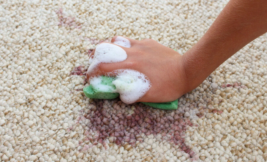 jak wyprać dywan ręcznie